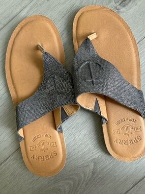 Sperry Tan Footbed Slide Sandals with Black Cross Straps